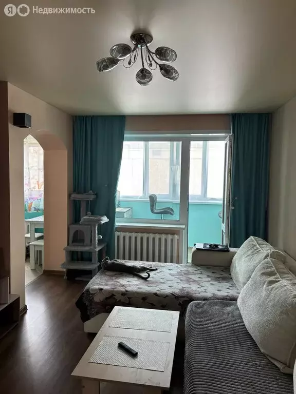 3-комнатная квартира: Курган, улица Криволапова, 15 (58 м) - Фото 0
