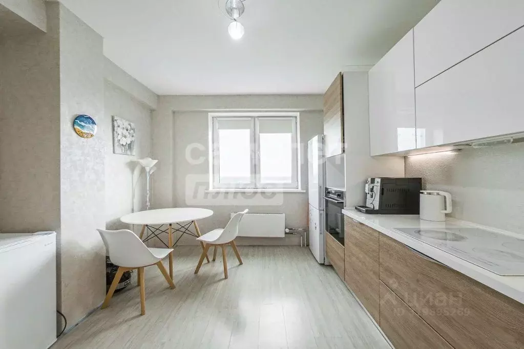 Квартира, 2 комнаты, 67.7 м - Фото 0