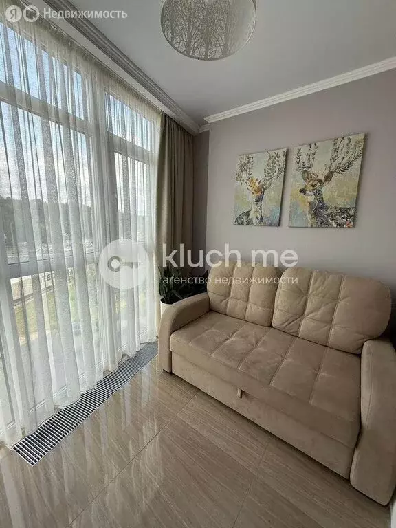 3-комнатная квартира: Казань, улица Баки Урманче, 1 (90.8 м) - Фото 1