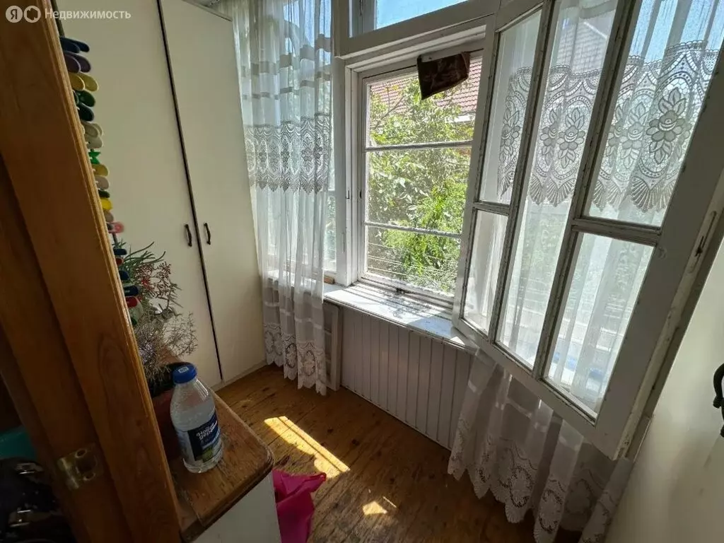 3-комнатная квартира: Махачкала, улица Айвазовского, 8А (72 м) - Фото 2