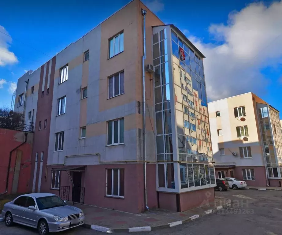2-к кв. Белгородская область, Белгород ул. Толстого, 49 (60.9 м) - Фото 0