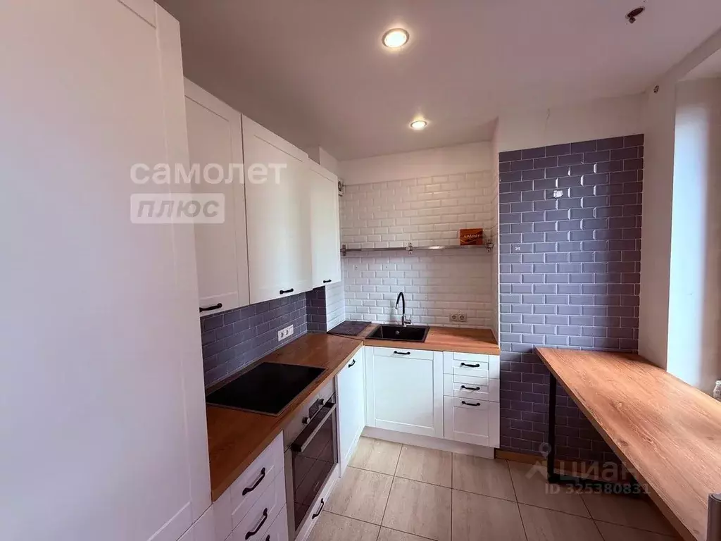 3-к кв. Московская область, Химки городской округ, д. Подолино, Велтон ... - Фото 2