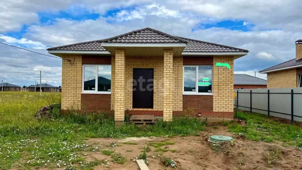 Дом в Татарстан, Лаишевский район, Егорьевское с/пос, д. Кзыл-Иль ул. ... - Фото 1