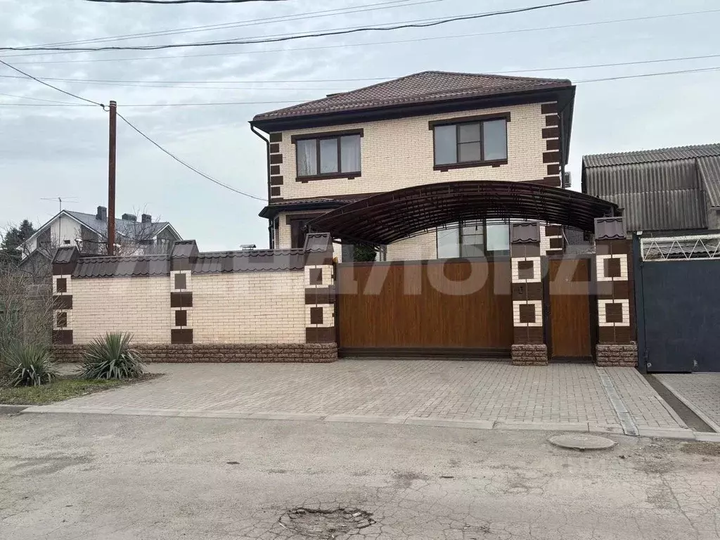 Дом в Ростовская область, Ростов-на-Дону пос. Чкаловский, пер. ... - Фото 1