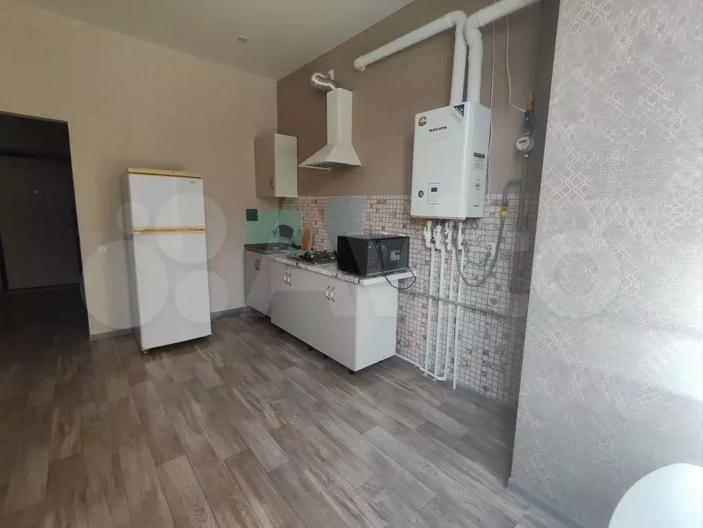 1-к. квартира, 35 м, 1/3 эт. - Фото 0