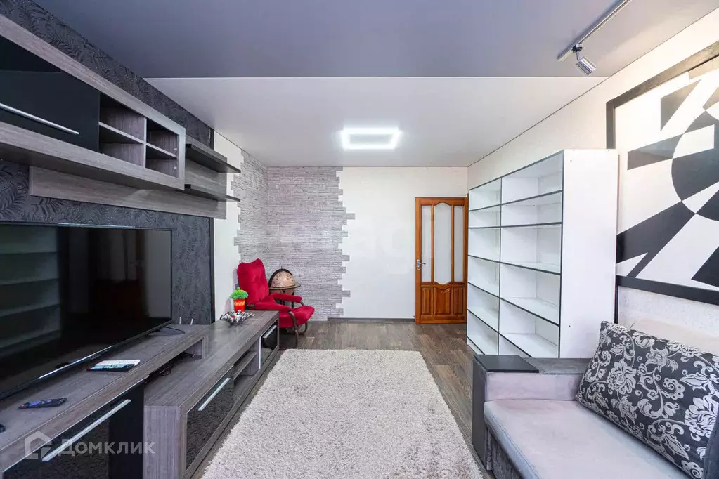 Продаётся 3-к квартира, 74.1 м - Фото 1