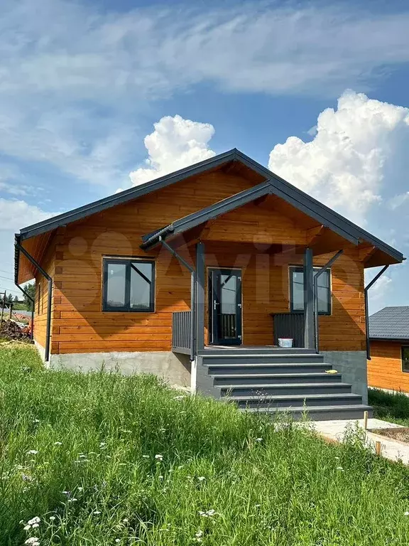 Дом 100 м на участке 8 сот. - Фото 0