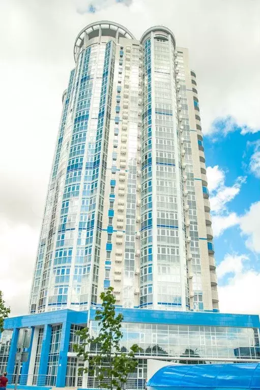 1-к. квартира, 53 м, 21/23 эт. - Фото 0