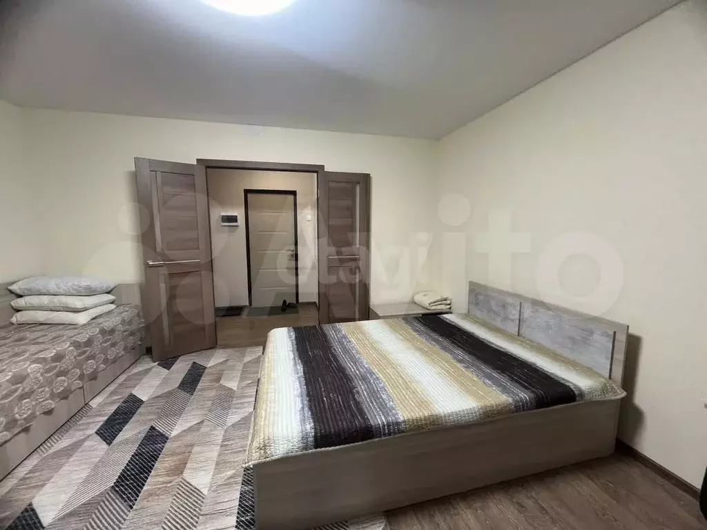 1-к. квартира, 40,2 м, 1/5 эт. - Фото 1