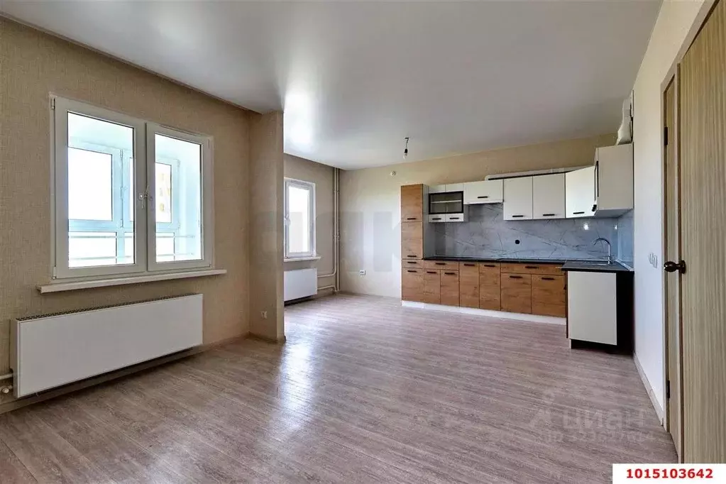 3-к кв. Краснодарский край, Краснодар ул. Имени 75-летия Победы (77.8 ... - Фото 1