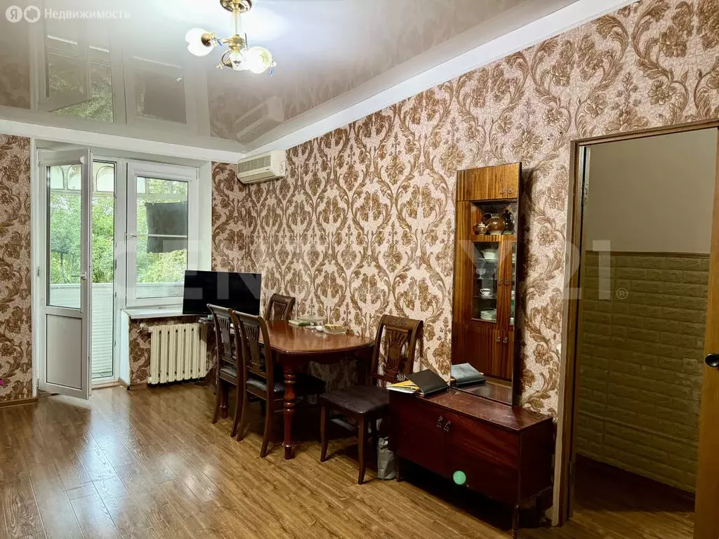 3-комнатная квартира: Махачкала, улица Гагарина, 19 (60 м) - Фото 1