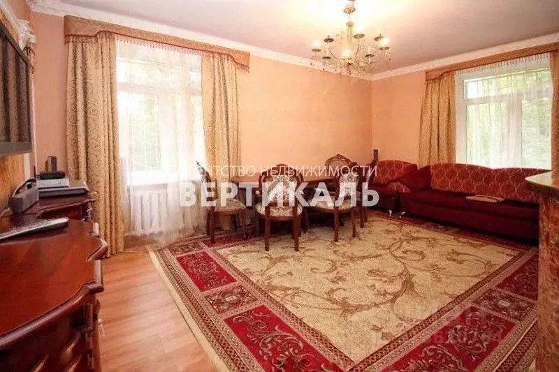 3-к кв. Москва Хомутовский туп., 4к2 (73.0 м) - Фото 1