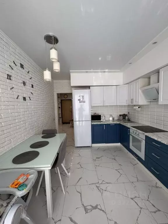 2-к кв. Астраханская область, Астрахань пер. 1-й Аршанский, 16 (73.2 ... - Фото 1