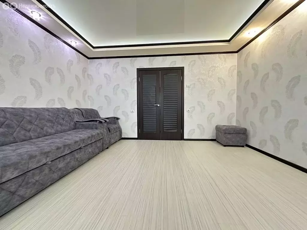 2-комнатная квартира: Челябинск, улица Чичерина, 15Б (56.8 м) - Фото 2