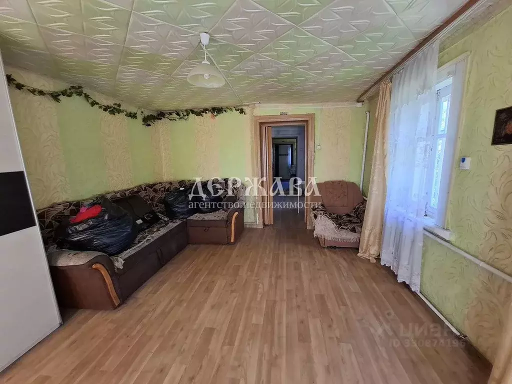Дом в Белгородская область, Старый Оскол Западная ул., 3 (50 м) - Фото 1