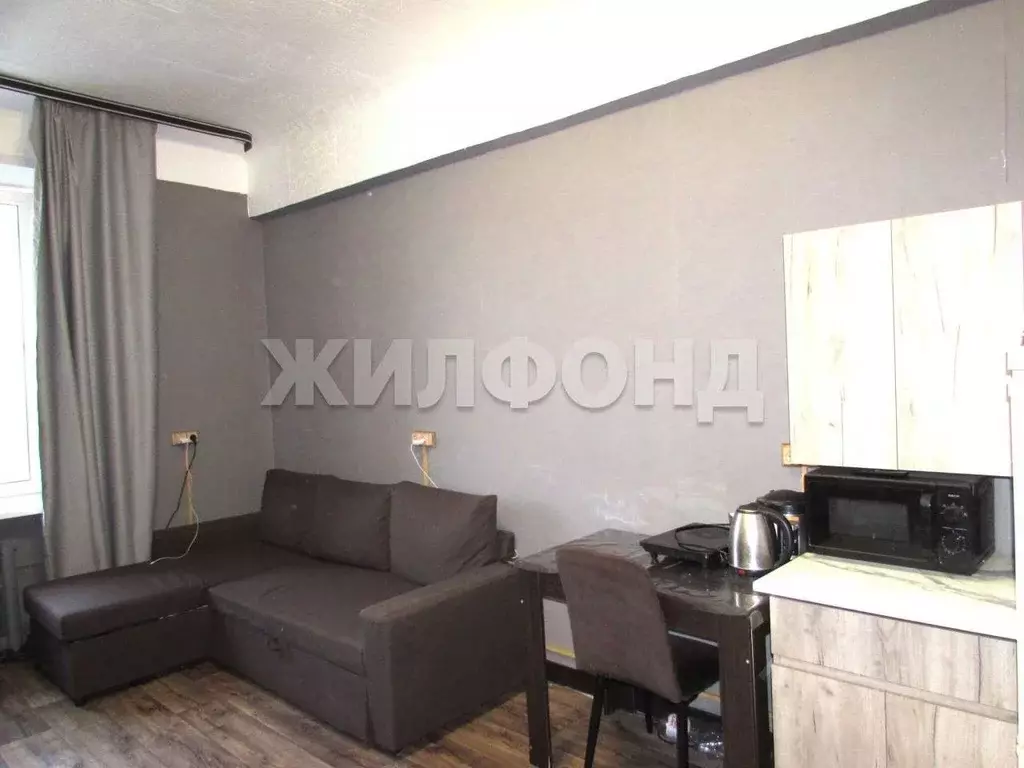 Комната Новосибирская область, Новосибирск ул. Королева, 32 (18.2 м) - Фото 1