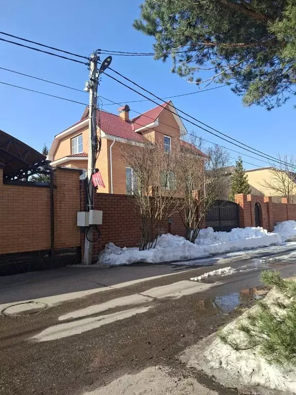 Дом в Москва д. Картмазово, ул. Центральная, 27 (280 м) - Фото 2