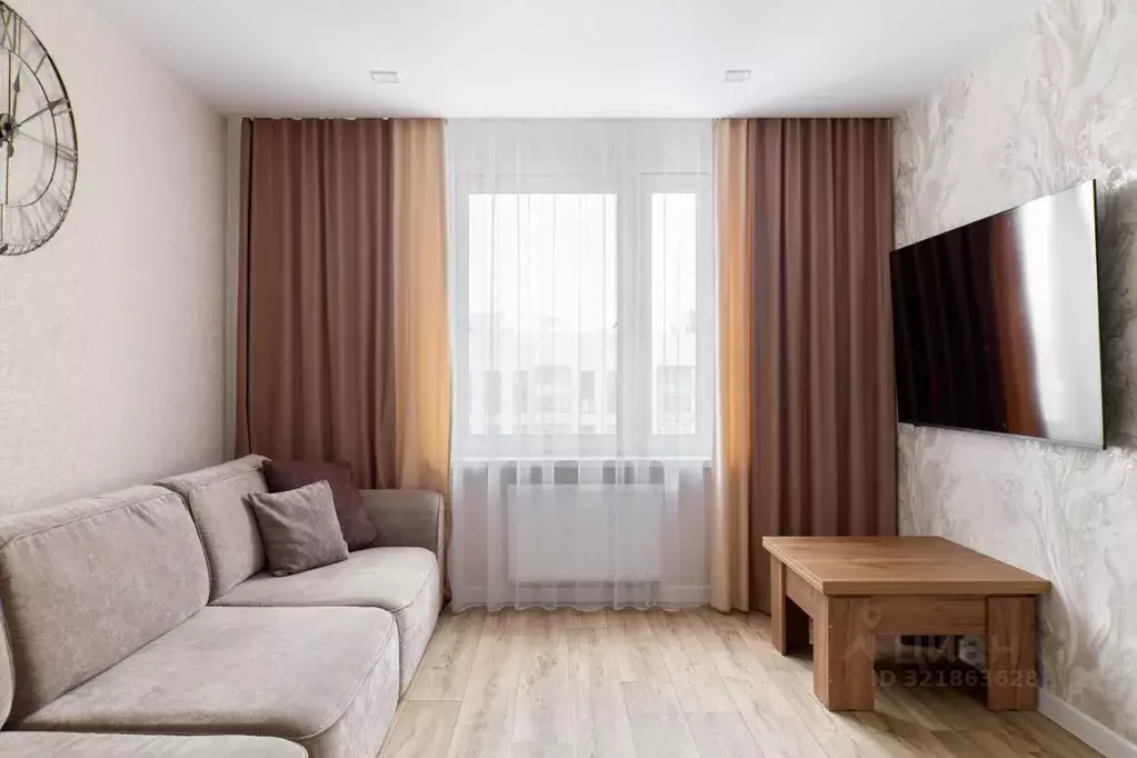 3-к кв. Татарстан, Казань ул. Александра Курынова, 10к3 (75.1 м) - Фото 0