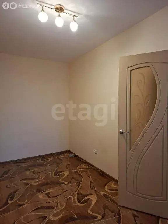 3-комнатная квартира: Нижний Тагил, проспект Вагоностроителей, 22А ... - Фото 2