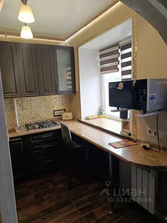 2-к кв. Тюменская область, Тюмень ул. Баумана, 27 (43.0 м) - Фото 2