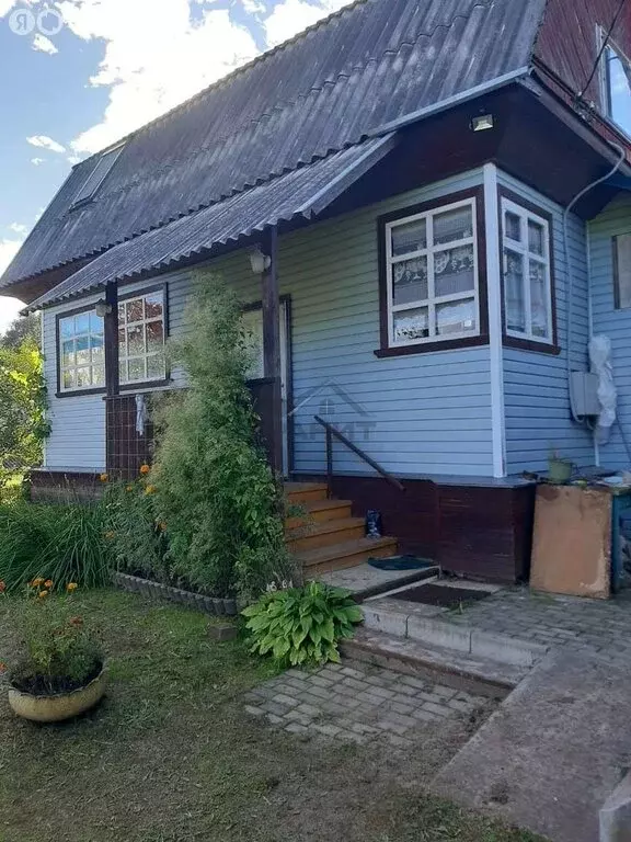 Дом в Бургинское сельское поселение, деревня Сурики (110 м) - Фото 1