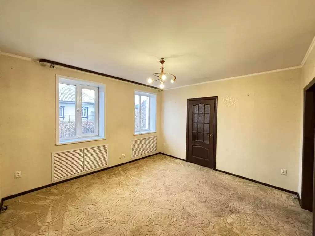 Дом в Кемеровская область, Инской пгт ул. Сергея Тюленина, 25 (59 м) - Фото 1