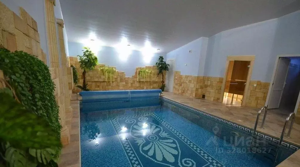 Дом в Московская область, Красногорск городской округ, с. ... - Фото 1