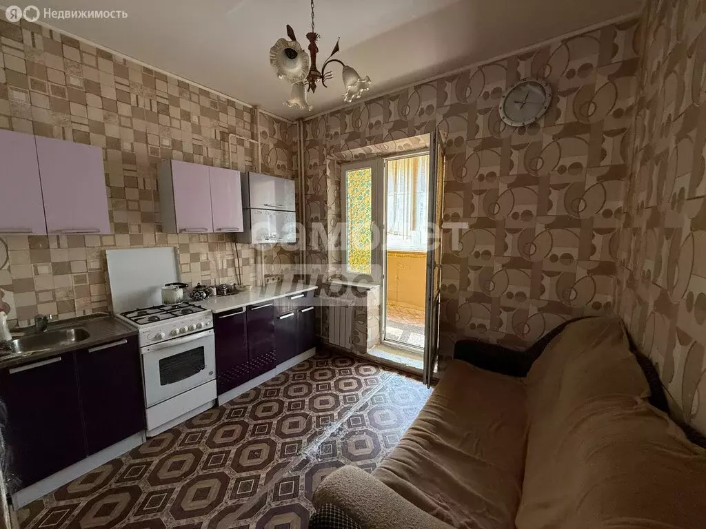1-комнатная квартира: Астрахань, Жилая улица, 6к2 (39.2 м) - Фото 0