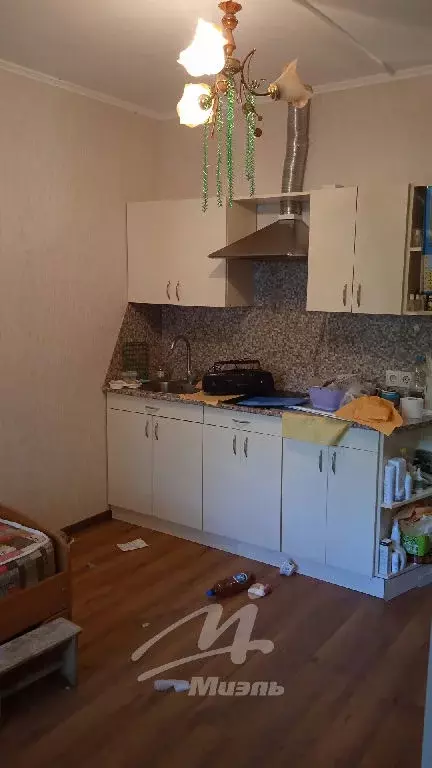 Продается комната в 5-комнатной квартире - Фото 2