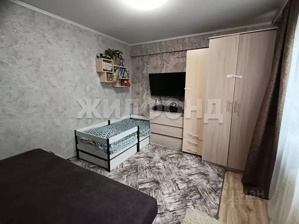 2-к кв. Хакасия, Абакан Молодежный кв-л, 9 (29.0 м) - Фото 0
