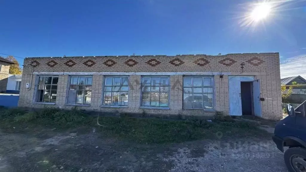 Торговая площадь в Татарстан, Тукаевский район, Мусабай-Заводское ... - Фото 1