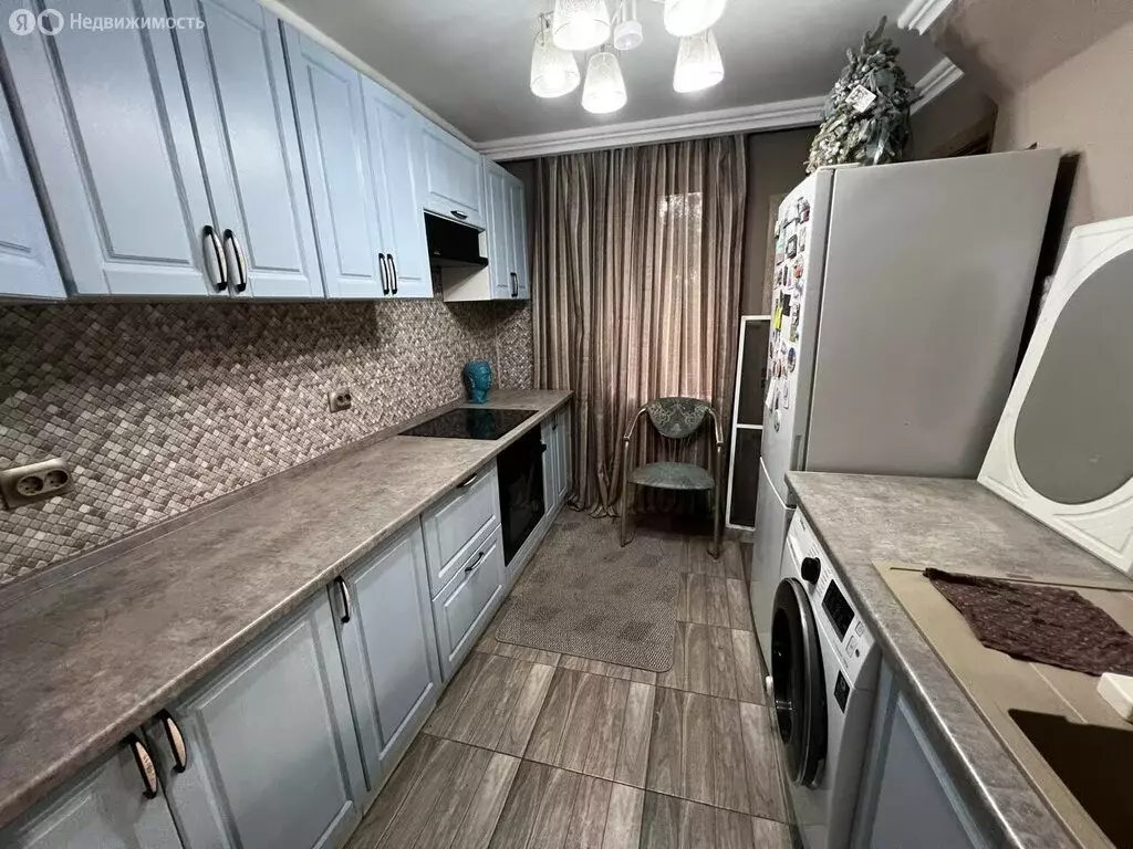 2-комнатная квартира: Сенной, улица Победы, 28 (43.9 м) - Фото 2