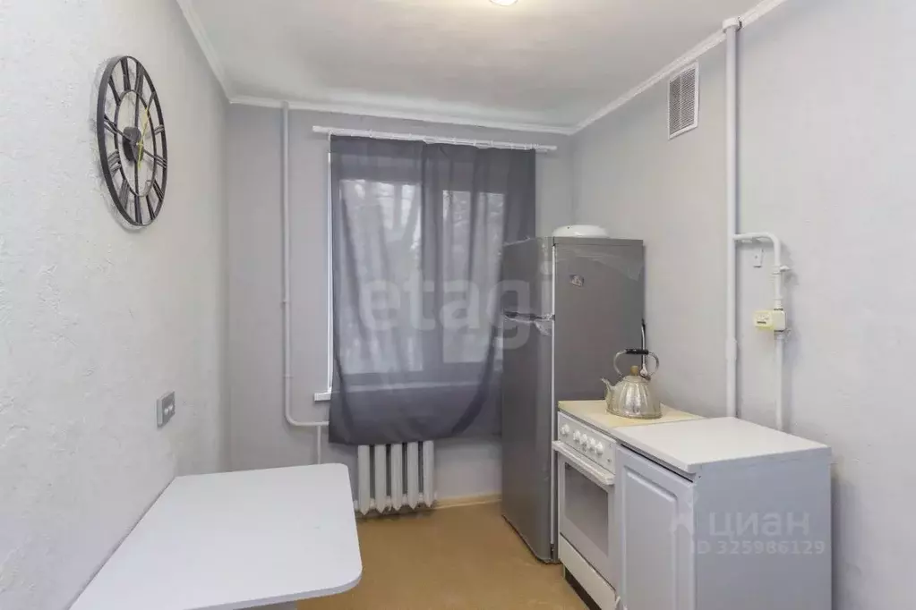 3-к кв. Омская область, Омск Волочаевская ул., 13Е (55.7 м) - Фото 0