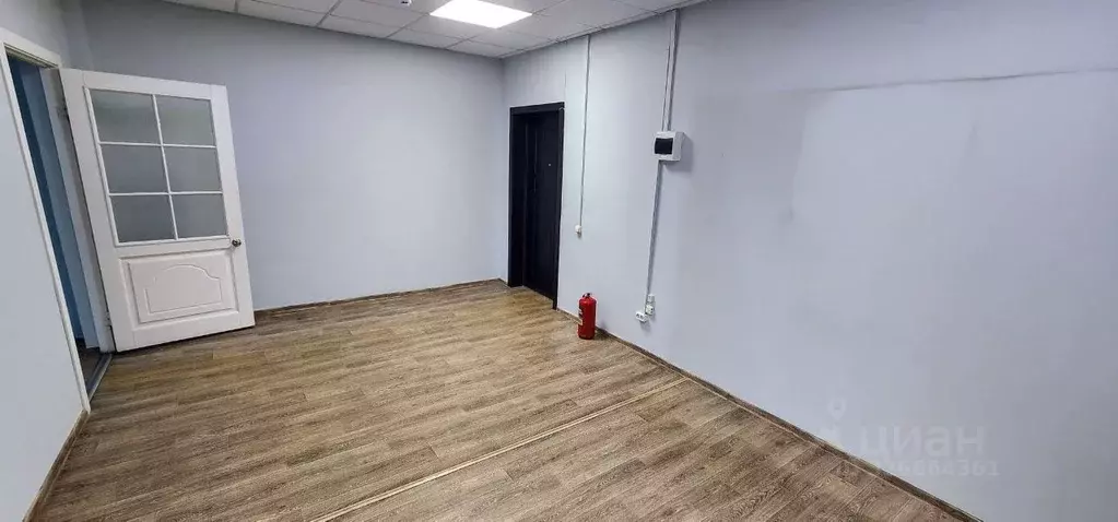 Офис в Новосибирская область, Новосибирск ул. Семьи Шамшиных, 99 (56 ... - Фото 2