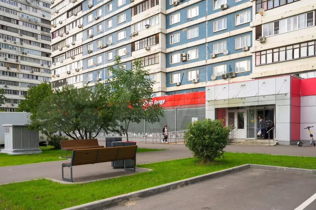 Торговая площадь, 80 м с ремонтом на первой линии - Фото 1