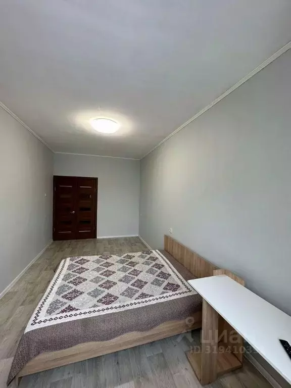 1-к кв. Саха (Якутия), Якутск ул. Кирова, 31/5А (35.0 м) - Фото 0