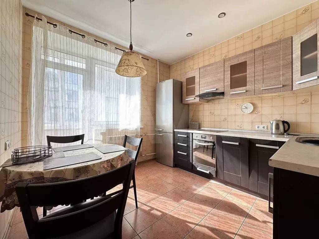 1-к. квартира, 37 м, 4/8 эт. - Фото 1