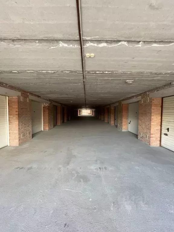 Гараж в Омская область, Омск просп. Карла Маркса, 77/2 (21 м) - Фото 1