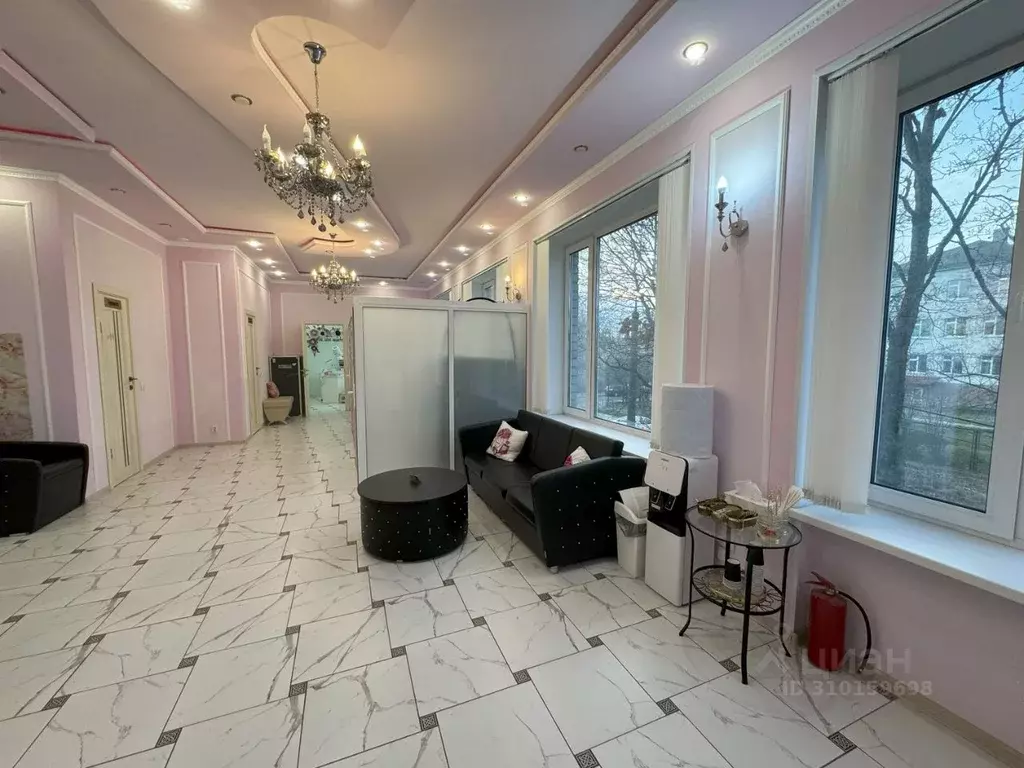 Помещение свободного назначения в Карелия, Сортавала ул. Горького, 10 ... - Фото 0