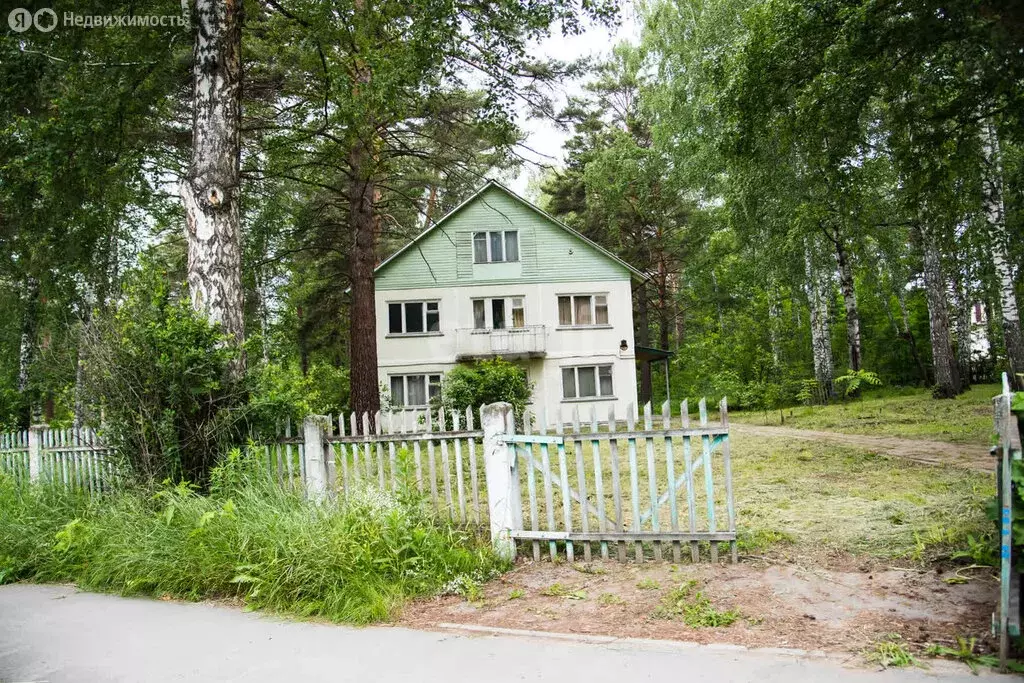 Дом в Новосибирск, Советский район, микрорайон Академгородок, улица ... - Фото 1