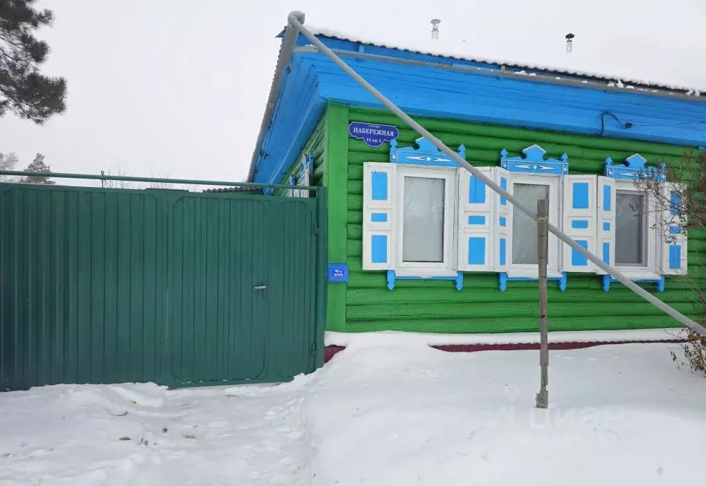 Дом в Омская область, Калачинск Набережная ул., 11 (40 м) - Фото 1