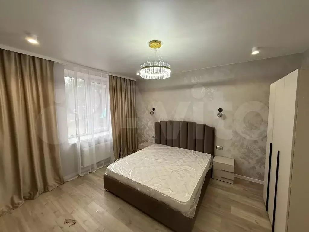 1-к. квартира, 49 м, 1/4 эт. - Фото 0