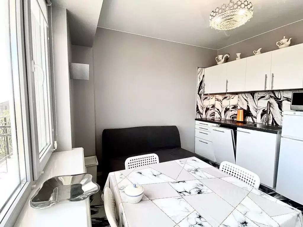 1-к кв. Крым, Евпатория ул. Кирова, 13А (42.0 м) - Фото 2