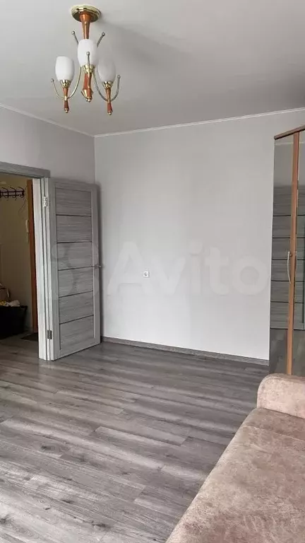 1-к. квартира, 32 м, 7/10 эт. - Фото 1
