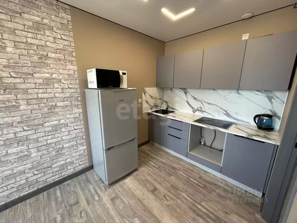 2-к кв. Тюменская область, Тюмень Харьковская ул., 72А (52.9 м) - Фото 2