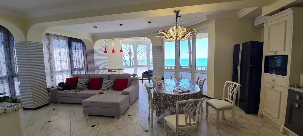Продаётся 3-к квартира, 130 м - Фото 0