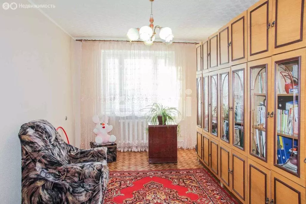 4-комнатная квартира: Тобольск, улица Радищева, 1 (101 м) - Фото 0