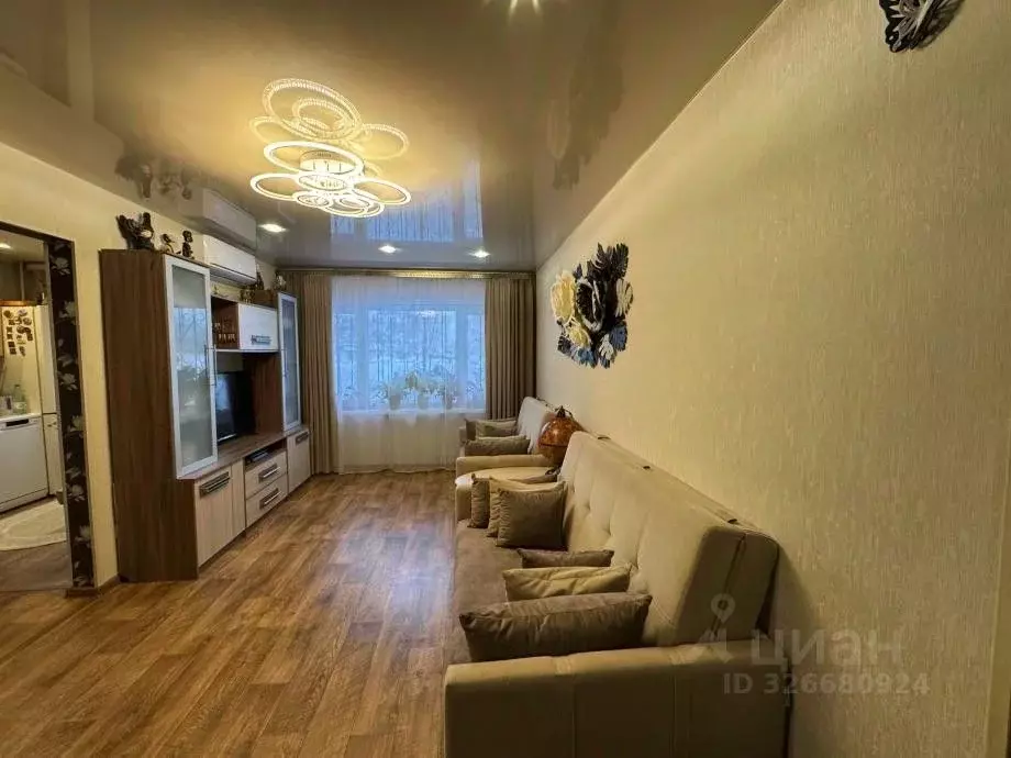 3-к кв. Пермский край, Березники ул. Ломоносова, 137 (57.0 м) - Фото 0