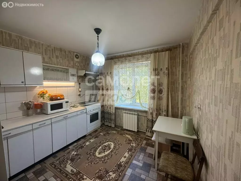 3-комнатная квартира: Омск, улица Авиагородок, 7Б (67.6 м) - Фото 2
