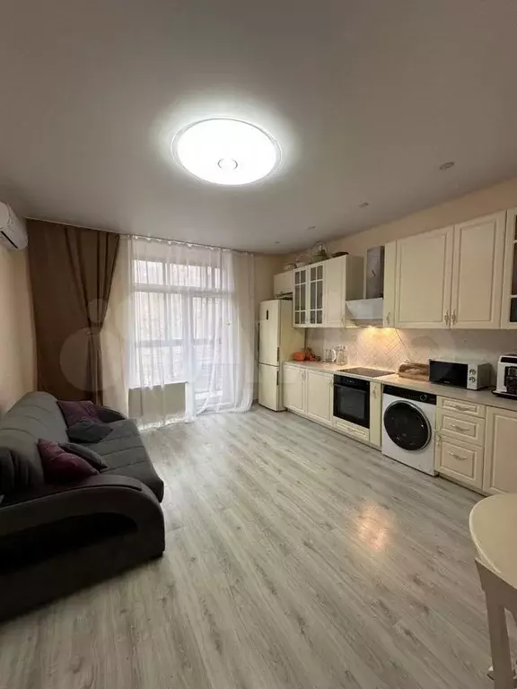 2-к. квартира, 57,6 м, 3/6 эт. - Фото 0